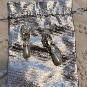Clip on pearl earrings
